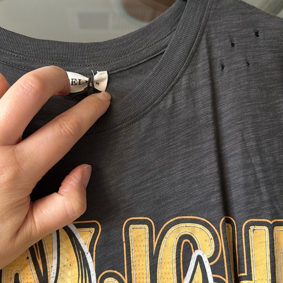 Moonlight Sun Graphic Tee - Picture 4 of 7